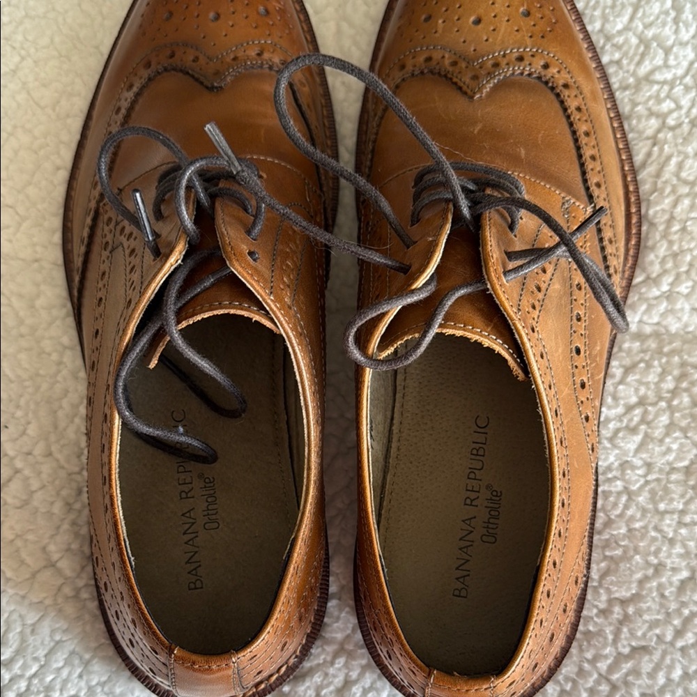 Banana Republic Men's Tan Leather Brogues